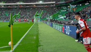 电竞世界杯-【欧联杯】萨利巴头槌扎卡造乌龙，阿森纳2比2里竞